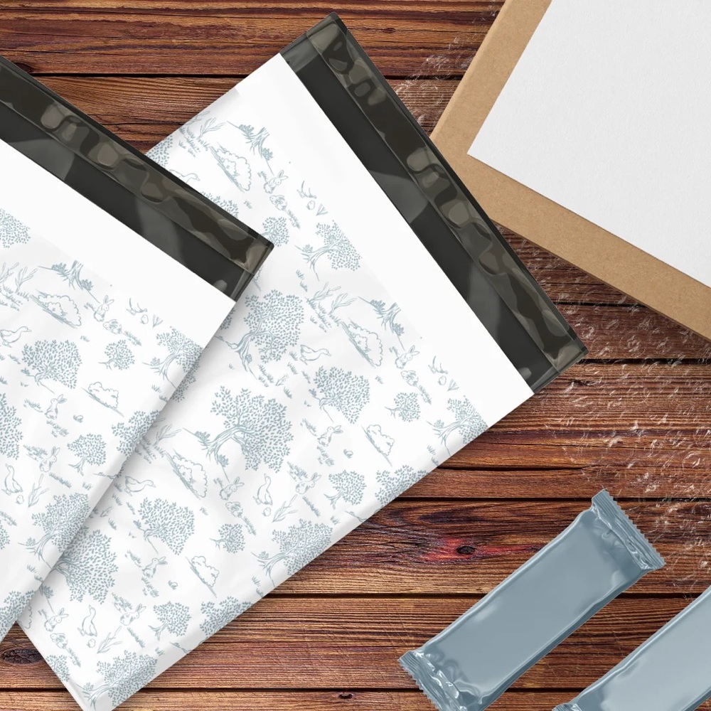 Blue Toile Poly Mailers 10x13 Pack of 25 - Picture 8 of 9